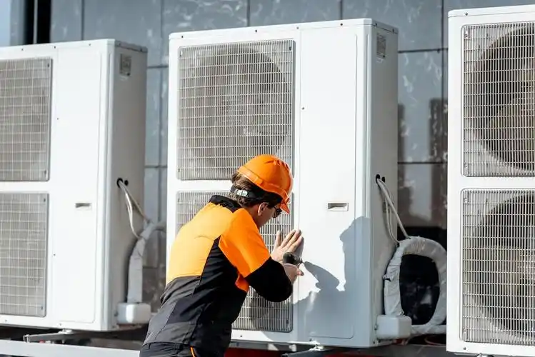 中央空调漏水维修